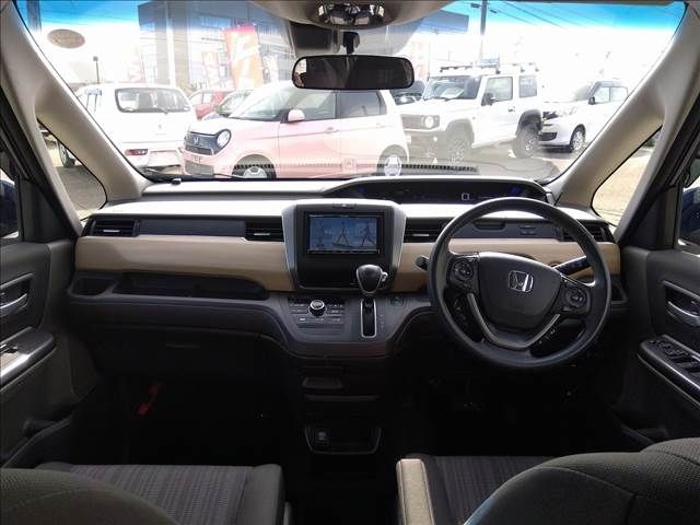 Honda FREED 2018-06 196387-1
