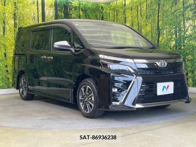 Toyota VOXY 2020-10 337990-17