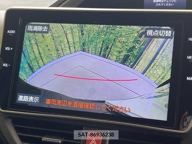 Toyota VOXY 2020-10 337990-3