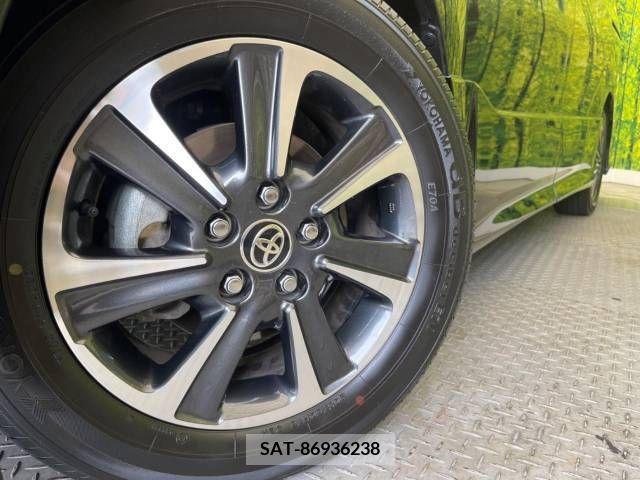 Toyota VOXY 2020-10 337990-14