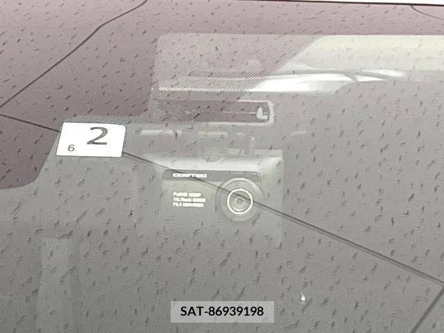 Toyota PRIUS 2019-02 211807-6