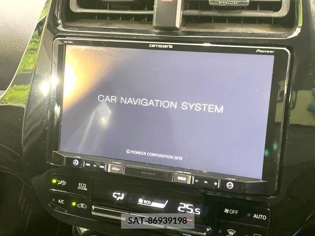 Toyota PRIUS 2019-02 211807-2