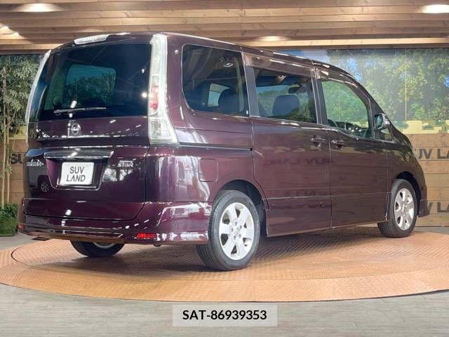Nissan SERENA 2010-05 284317-17