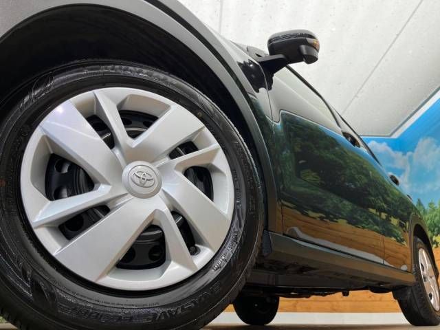 Toyota RAIZE 2023-05 21658-13