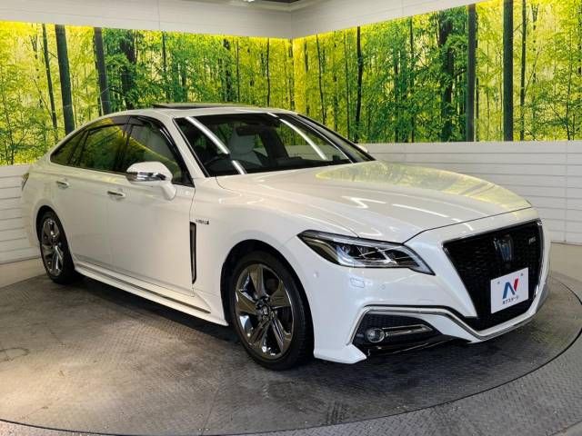Toyota CROWN SEDAN 2018-10 190752-16