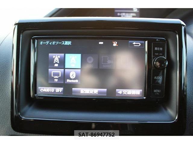 Toyota VOXY 2014-09 347248-3