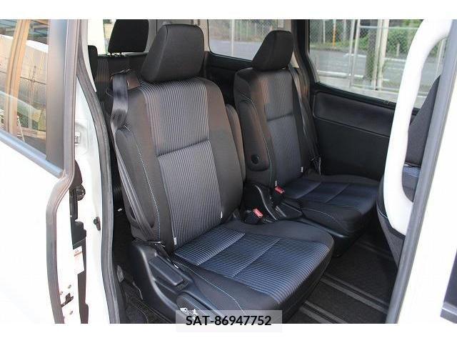 Toyota VOXY 2014-09 347248-13