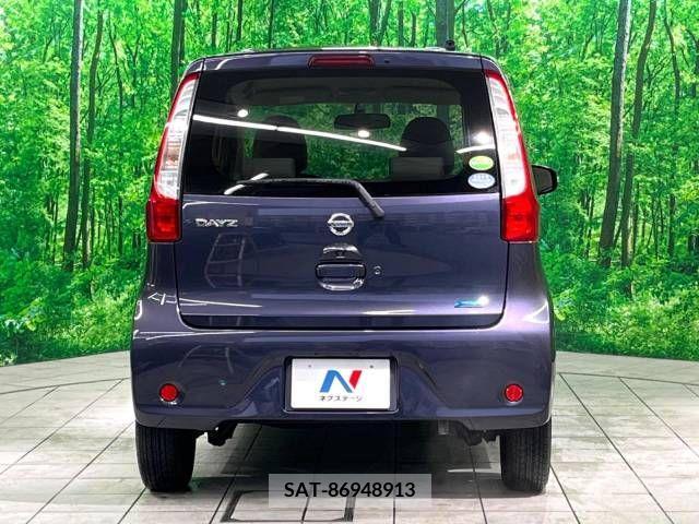 Nissan DAYZ 2015-06 249079-15