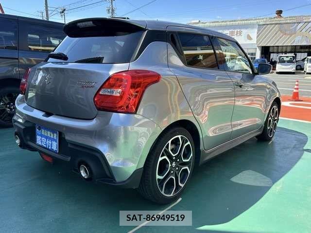 Suzuki SWIFT 2023-05 320844-7