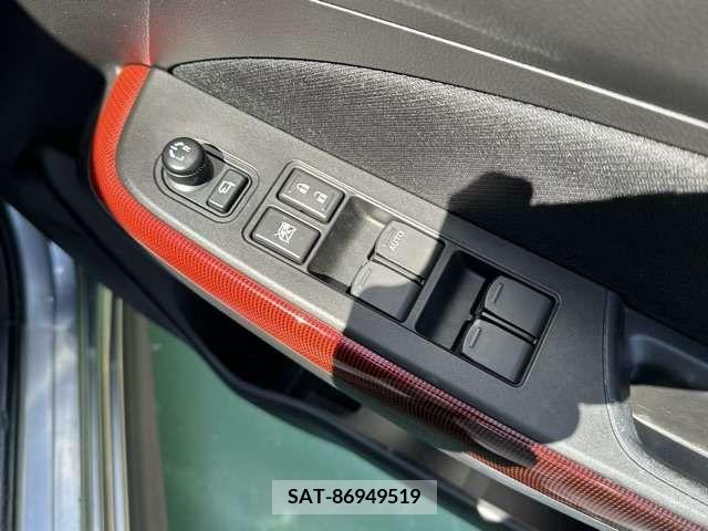 Suzuki SWIFT 2023-05 320844-9