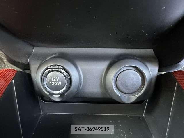 Suzuki SWIFT 2023-05 320844-15
