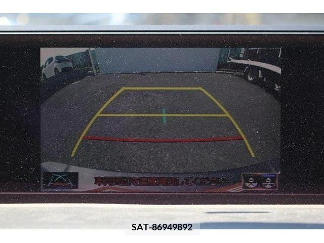 Lexus UX 2019-07 363074-2