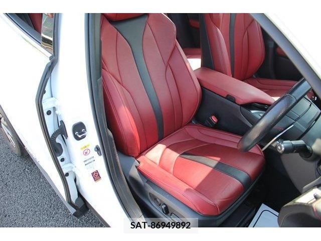 Lexus UX 2019-07 363074-13