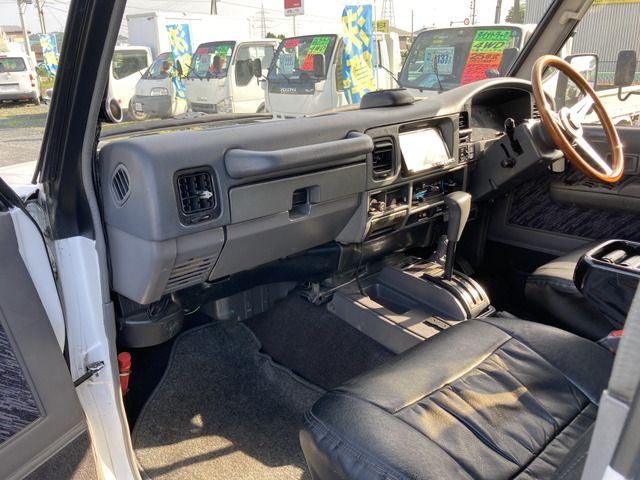 Toyota PRADO 1994-08 13187-9
