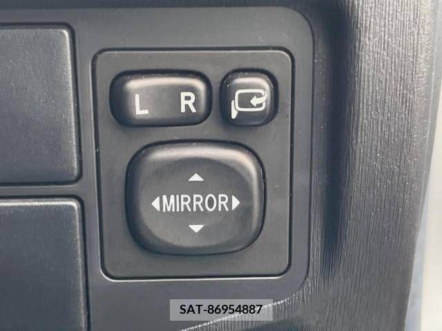 Toyota PRIUS 2012-06 393438-6
