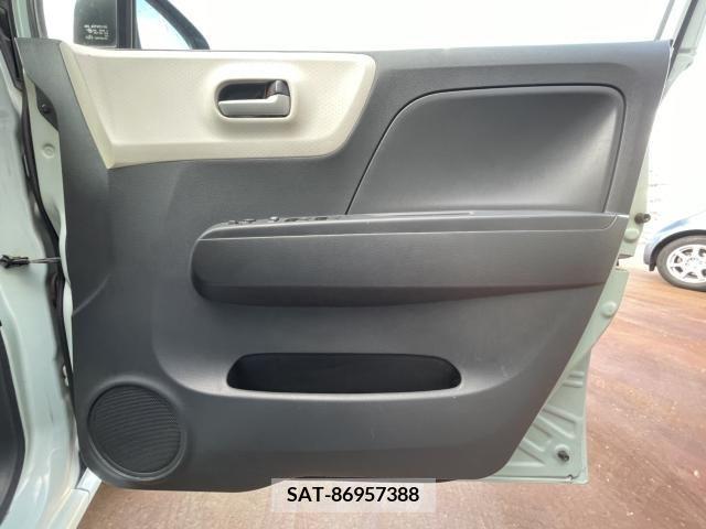 Nissan MOCO 2013-02 257178-6