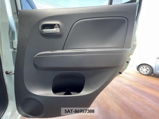 Nissan MOCO 2013-02 257178-12