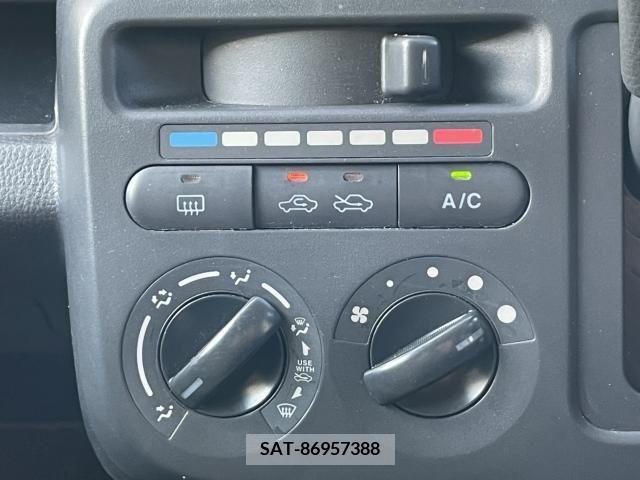Nissan MOCO 2013-02 257178-20