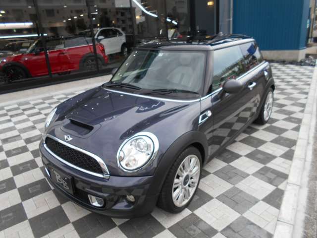 Bmw MINI 2012-05 17563-8