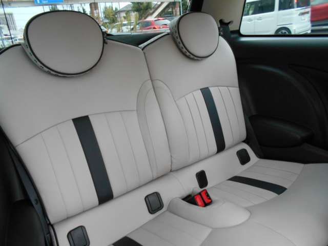 Bmw MINI 2012-05 17563-11