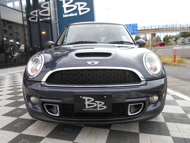 Bmw MINI 2012-05 17563-1