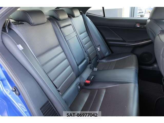 Lexus IS 2013-12 334317-6