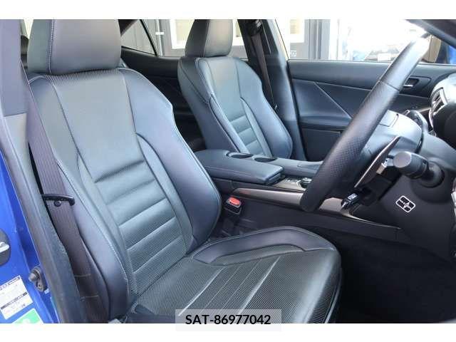 Lexus IS 2013-12 334317-1
