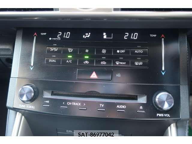 Lexus IS 2013-12 334317-14