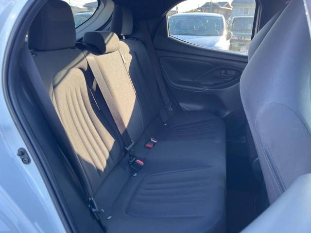 Toyota YARIS 2020-10 22842-9