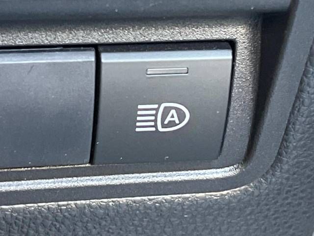 Toyota YARIS 2020-10 22842-5