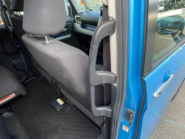Toyota ROOMY 2017-03 28446-14