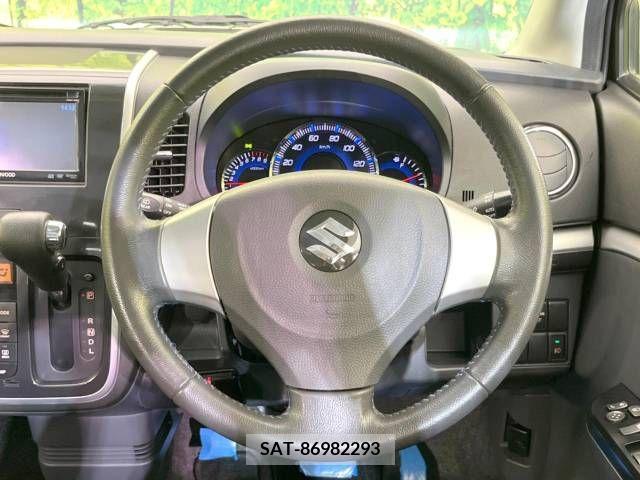 Suzuki WAGON R 2012-02 335587-11