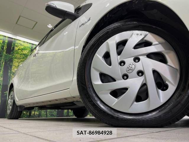 Toyota AQUA 2017-06 260456-13