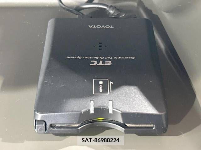 Toyota NOAH 2010-05 392830-6