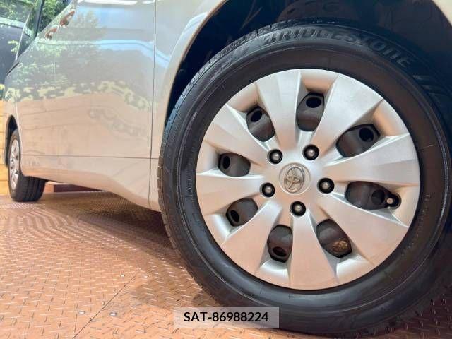 Toyota NOAH 2010-05 392830-14