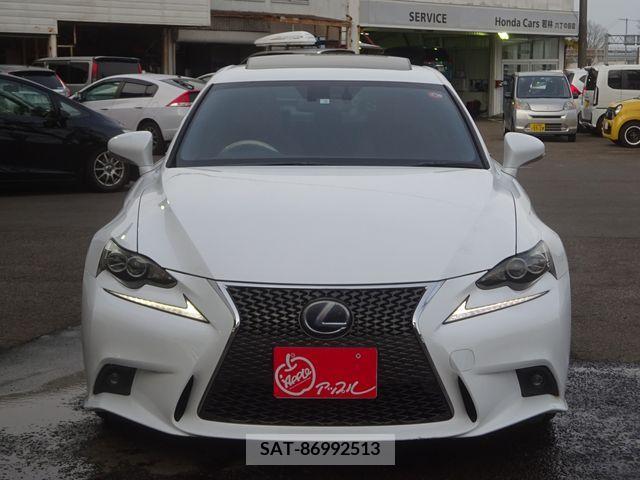 Lexus IS 2014-03 228268-5