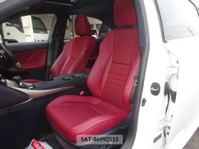 Lexus IS 2014-03 228268-14