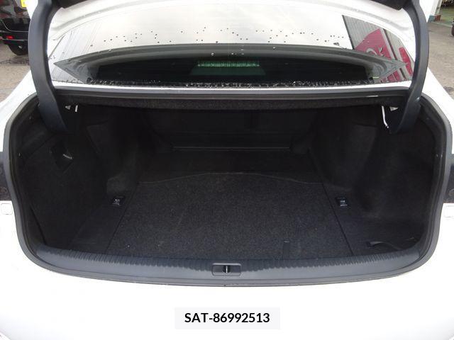 Lexus IS 2014-03 228268-18