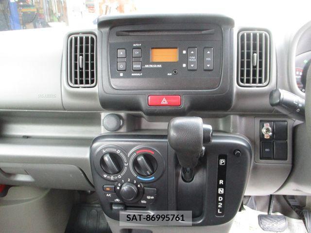 Mazda SCRUM VAN 2020-04 382955-5
