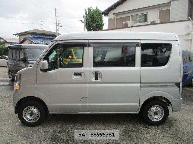 Mazda SCRUM VAN 2020-04 382955-27