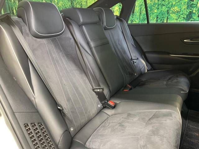 Toyota CROWN SEDAN 2018-06 194790-9