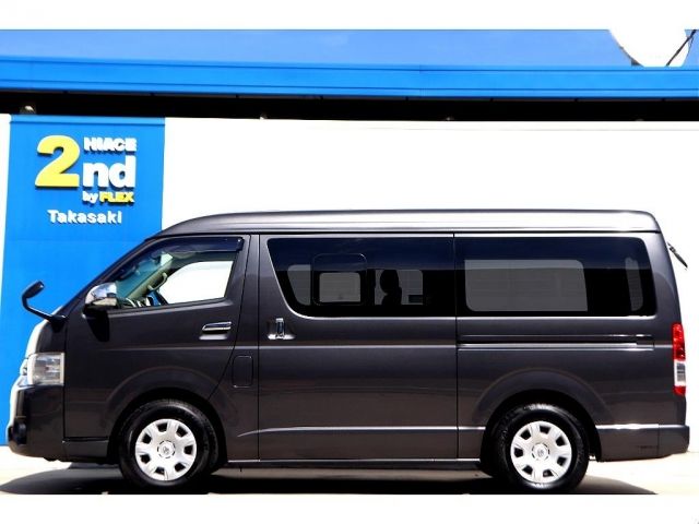 Toyota HIACE VAN 2017-01 11866-5