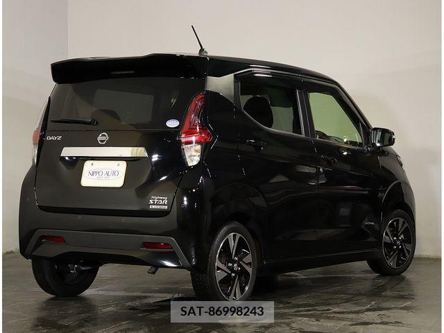 Nissan DAYZ 2020-01 323661-2