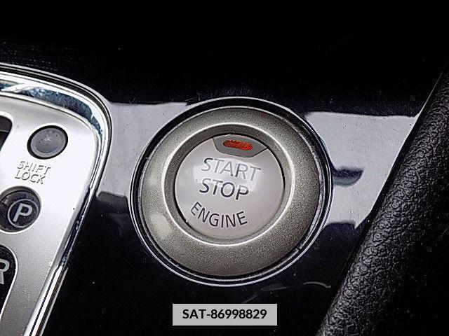 Nissan SERENA 2011-11 377770-11