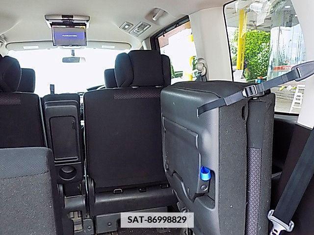 Nissan SERENA 2011-11 377770-22