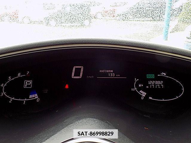 Nissan SERENA 2011-11 377770-7