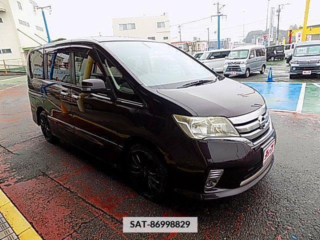 Nissan SERENA 2011-11 377770-6