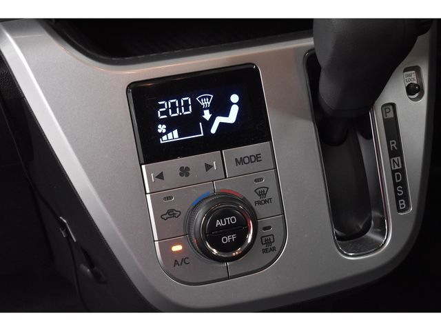Daihatsu CAST 2016-05 182545-21