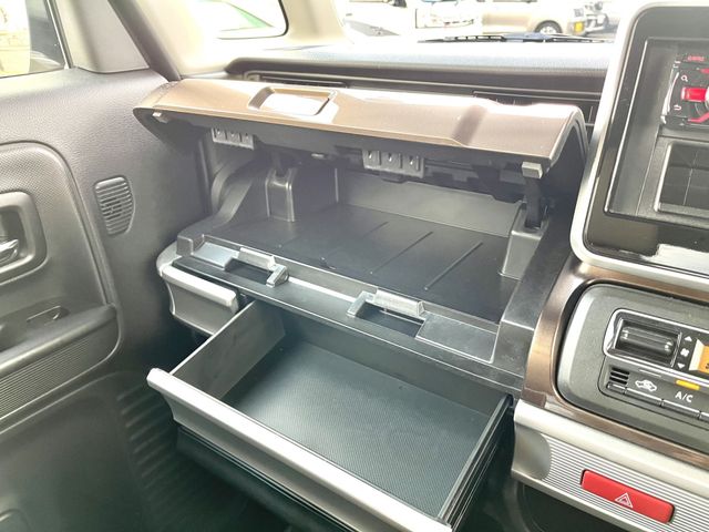Suzuki SPACIA 2022-08 196630-28