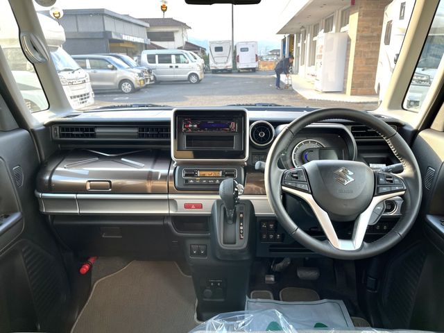 Suzuki SPACIA 2022-08 196630-20